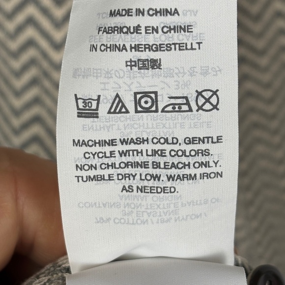 J. Crew Women’s Cropped Preppy Cardigan Sweater Sz L Button front Office Classic - Picture 5 of 8